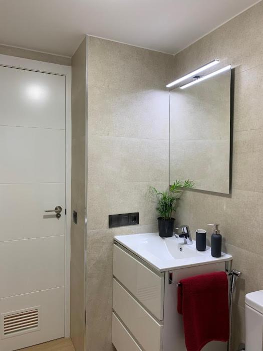 Rentalsevilla Encantador Apartamento Junto A Gran Plaza Exterior photo